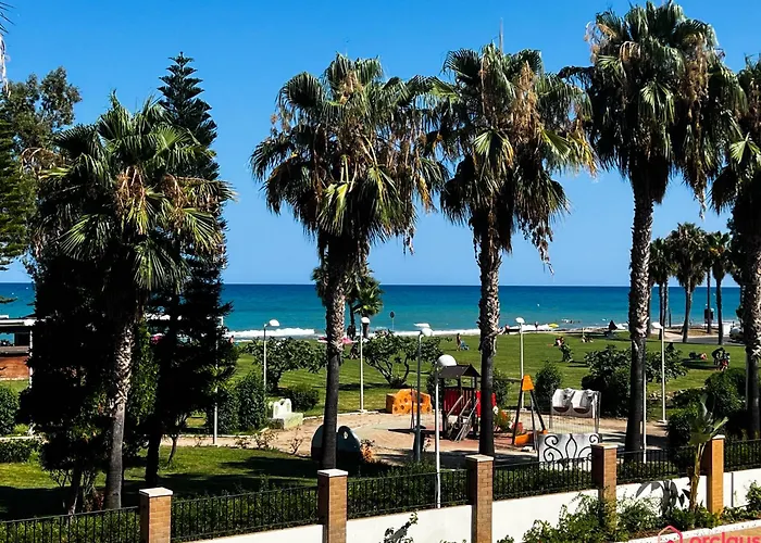 Modern Apartment In Front Of The Mediterranean