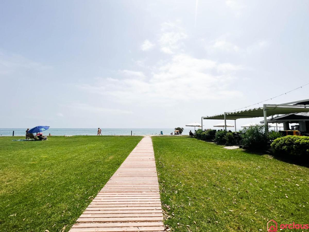 Apartment Modern In Front Of The Mediterranean