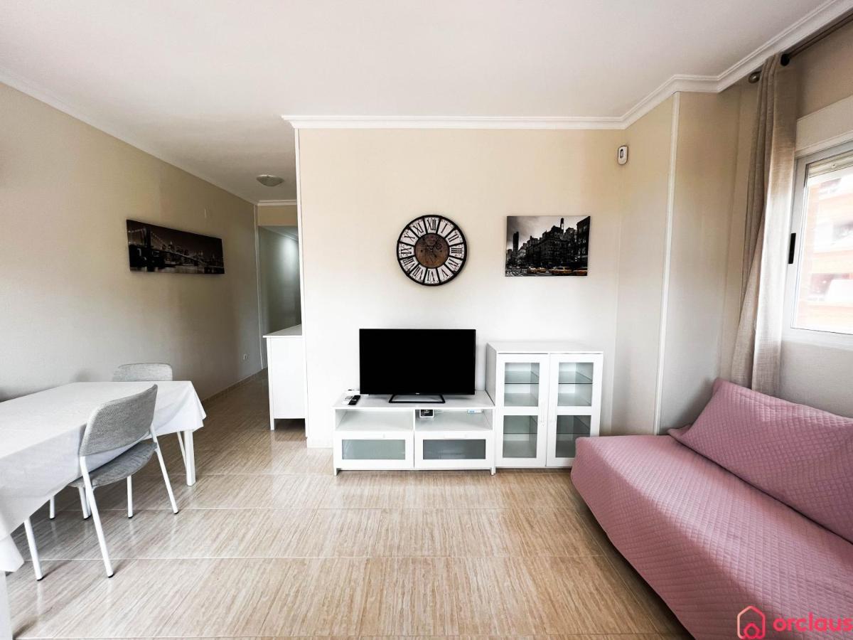 Modern In Front Of The Mediterranean Apartment *